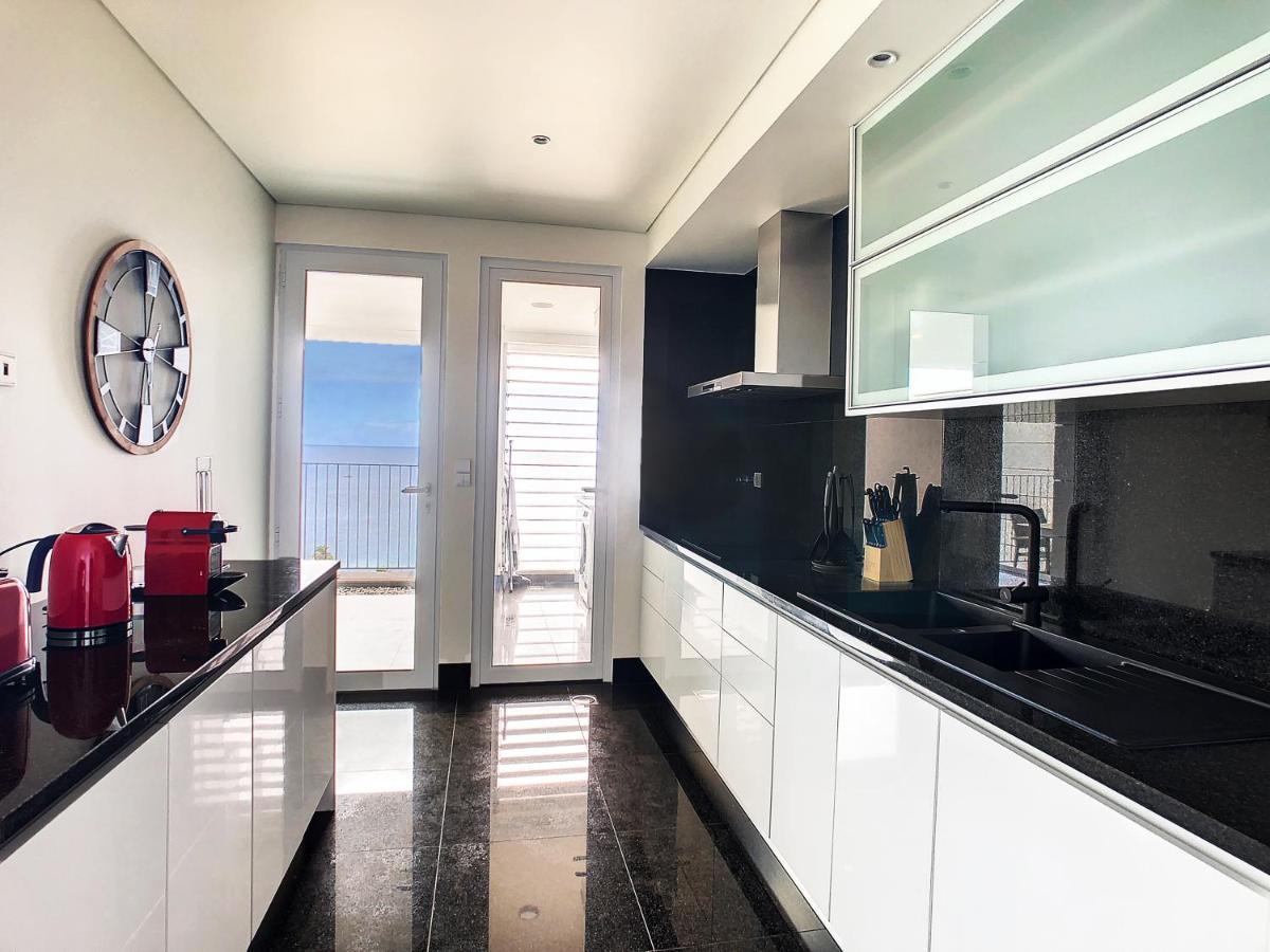 The Best Sea View Apartment By Lovelystay Funchal  Eksteriør billede